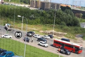 На Ладожской улице Пензы в аварию попали три автомобиля