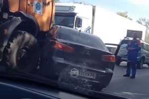 На трассе в Пензенской области авария с длинномером вызвала большую пробку