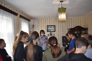Для мокшанских школьников организовали театрализованное представление в музее