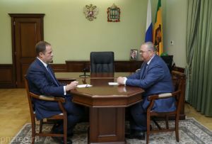 Комаров и Мельниченко обсудили перспективы развития Пензенской области