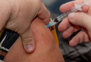 Обязательная вакцинация, нужды Горводоканала и новый ковидный антирекорд: новости за 7 октября