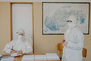 Специалист Роспотребнадзора сообщил, сколько дней в среднем люди болеют ковидом