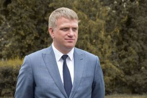 Депутаты Гордумы проголосовали за проект решения о прекращении полномочий Лузгина