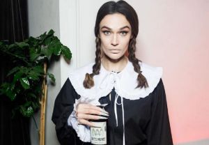 «Немного взбледнулось». Алена Водонаева показала свой образ на Хэллоуин