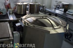 Родители пензенских школьников попробовали, что едят их дети