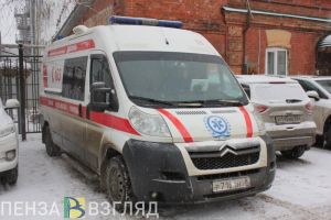 Смерть пешехода, классы на карантине и задержка рейса: новости за 30 ноября