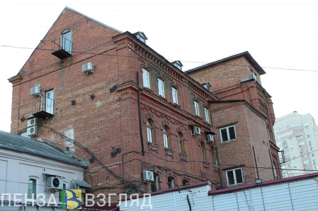 В Пензе возле цирка установили охранные зоны для комплекса паровых мельниц и домов