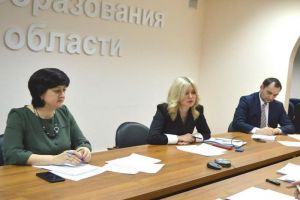 В Пензенской области педагогов попытаются избавить от бюрократии