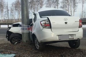 Машина с пензенскими номерами угодила в жесткую аварию на трассе М-5
