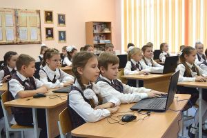 Более 1 миллиарда рублей на ремонт и оснащение школ получит Пензенская область
