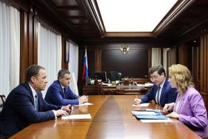 Полпред президента в ПФО Игорь Комаров провел встречу с детским омбудсменом Марией Львовой-Беловой
