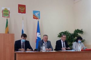 Глава администрации Пачелмского района сложил свои полномочия