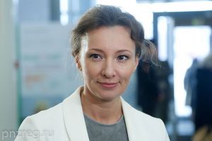 Анна Кузнецова призвала к сокращению бюрократии в работе с прибывающими из ДНР и ЛНР