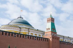 В Кремле заявили о возобновлении продвижения российских войск на Украине