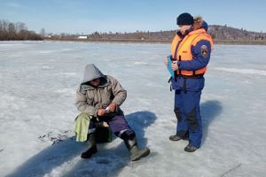 В Пензе любителям рыбалки раздали памятки