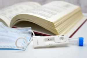 Роспотребнадзор внес изменения в санитарные правила для школ в условиях распространения коронавируса
