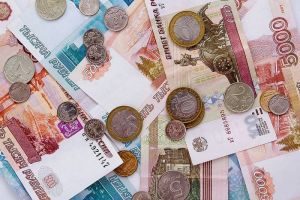 Указ о выплатах малоимущим семьям с детьми от 8 до 17 лет подписал Владимир Путин