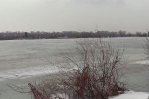 В Пензе рыбак провалился под лед
