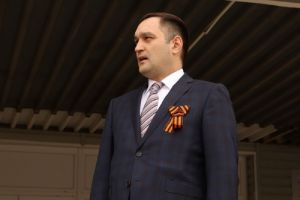 В пензенской школе уроки начались с поднятия флага
