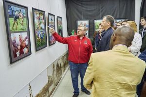 В Пензе открылась выставка фотографий, посвященная регби (0+)