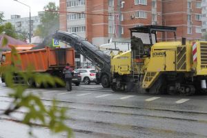 В Пензе ремонтируют дорогу на улице Суворова