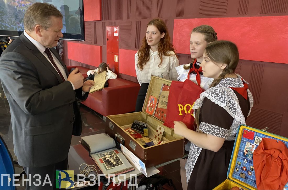 Столетие пионерскому движению, заключение соцконтрактов и смерть на производстве - новости Пензы за 19 мая