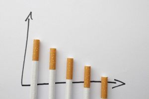 Распространенность курения в России снизилась почти на 20%