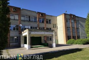 Мельниченко пообещал выделить 10 миллионов на ремонт кровли в никольской школе