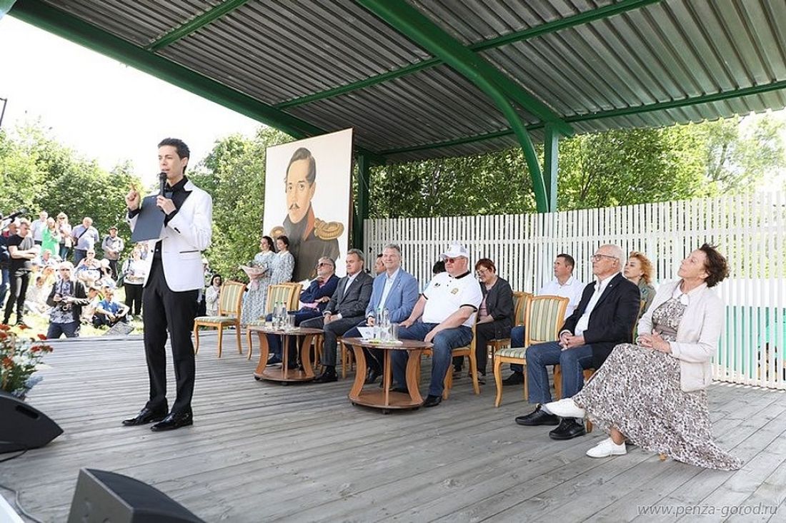 Праздник в «Тарханах», подросток-пироман, ковидная угроза - главные новости Пензы и области за 2 июля