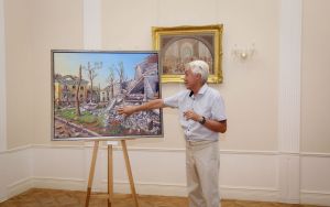 Пензенцам презентовали картину мариупольского художника (16+)