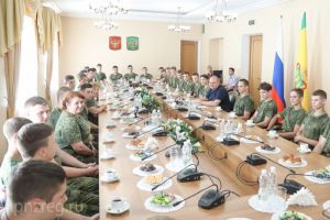 «Гвардейцы» из ДНР попросили пензенского губернатора предусмотреть участие в сборах девушек-кадетов