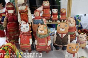 Дед Афоня, дедушка Баян и Сурия станут проводниками в мир сказок на фестивале «Толстопятый» в Спутнике (0+)