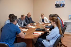 Пензенские федерации хоккея и армрестлинга получили государственную аккредитацию