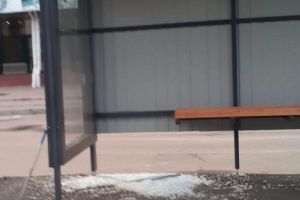 В Пензе вандалы повредили новую остановку
