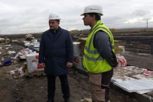 Алексей Комаров посетил в Спутнике школу, которая будет самой большой в ПФО
