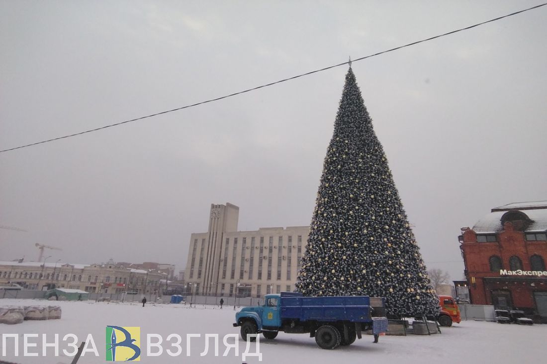 Из бюджета Пензы выделят дополнительно более миллиона рублей на новогодние праздники