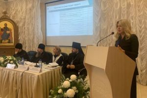 Руководитель федеральных проектов Рособрнадзора Алтыникова выступила на конференции в Пензе