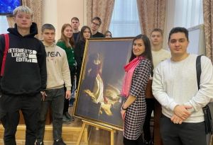 Более 100 пензенских студентов бесплатно увидели фильм о княжне Таракановой (16+)