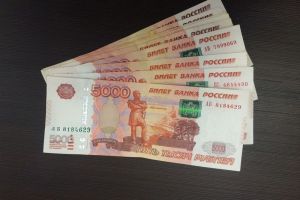 Эксперты рассказали, кто по закону должен получать зарплату в двойном размере