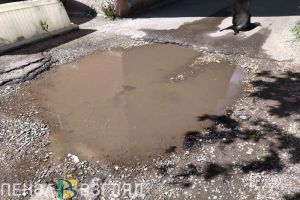Жители пензенского ГПЗ показали лужи, которые невозможно пройти