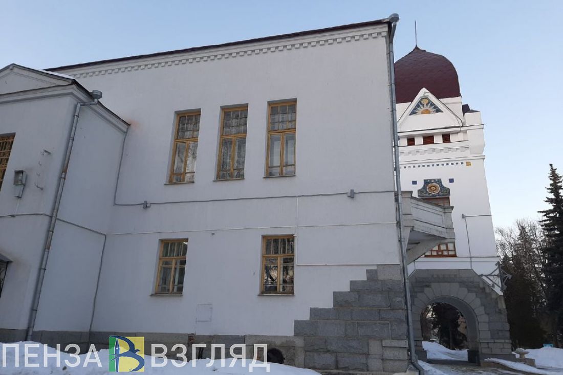 Пензенцев приглашают на «Крымскую весну» в картинную галерею (12+)