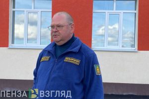 Мельниченко рассказал о планах по модернизации образовательных учреждений в Пачелме