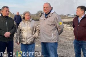 Мельниченко проверил, как продвигается строительство дороги  «Паны – Абашево»
