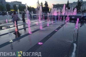 Пензенцы жалуются на сбои в работе фонтана на улице Московской