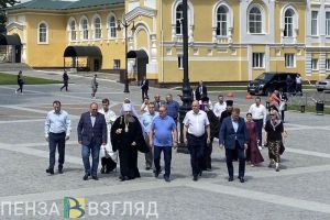 Сергей Степашин побывал на открытии воссозданной церкви-усыпальницы в Пензе