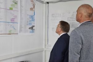 Глава Пензы проверил ход строительства новой школы на улице Измайлова
