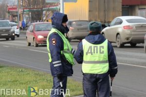Житель Пензенской области сломал ребро автоинспектору, чтобы помочь брату