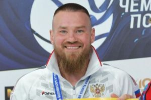 Пензенский спортсмен Евгений Кузнецов одержал победу на чемпионате России по прыжкам в воду