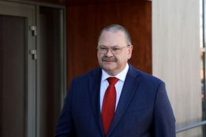Мельниченко предложил изучить возможность применения белорусской коммунальной техники в Пензе