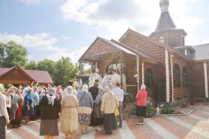 В Кузнецке прошло освящение храма в честь равноапостольного князя Владимира